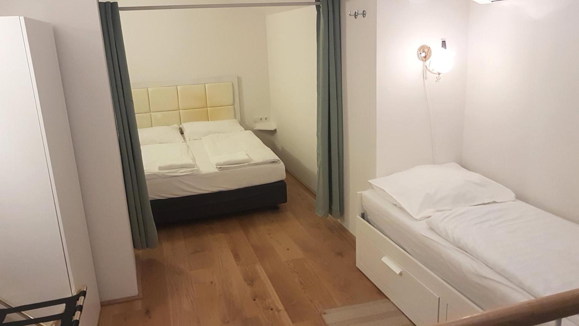 וינה Sobieski District-1 Ring Apartments מראה חיצוני תמונה