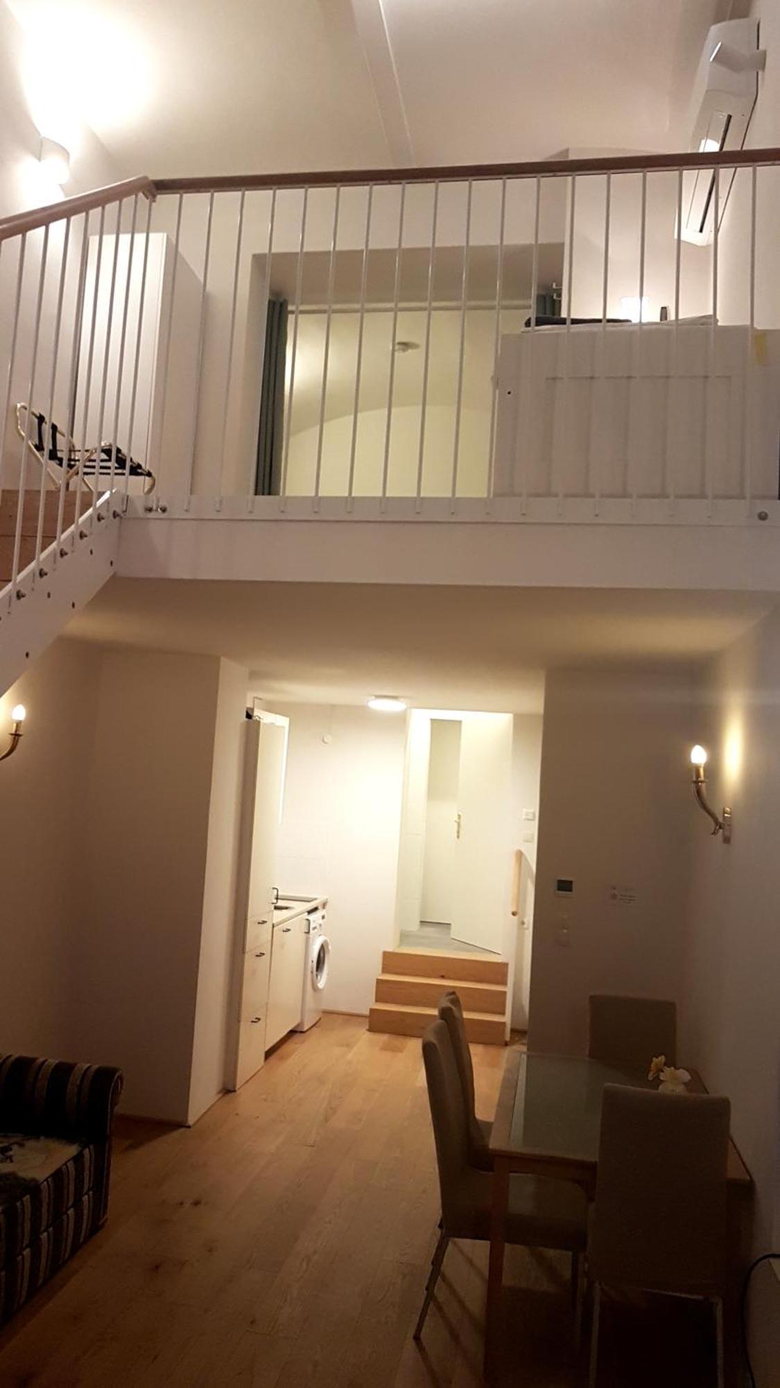 וינה Sobieski District-1 Ring Apartments מראה חיצוני תמונה
