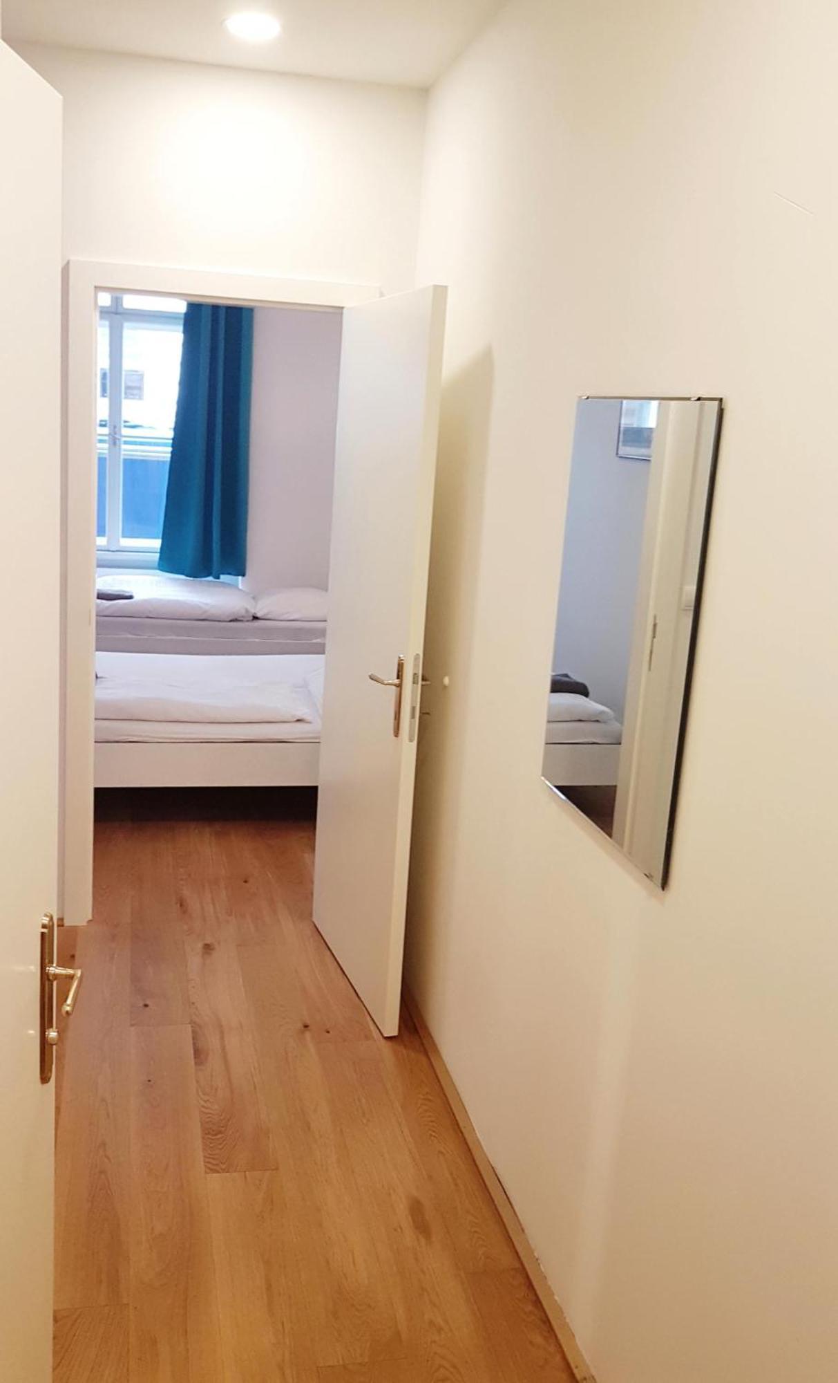 וינה Sobieski District-1 Ring Apartments מראה חיצוני תמונה