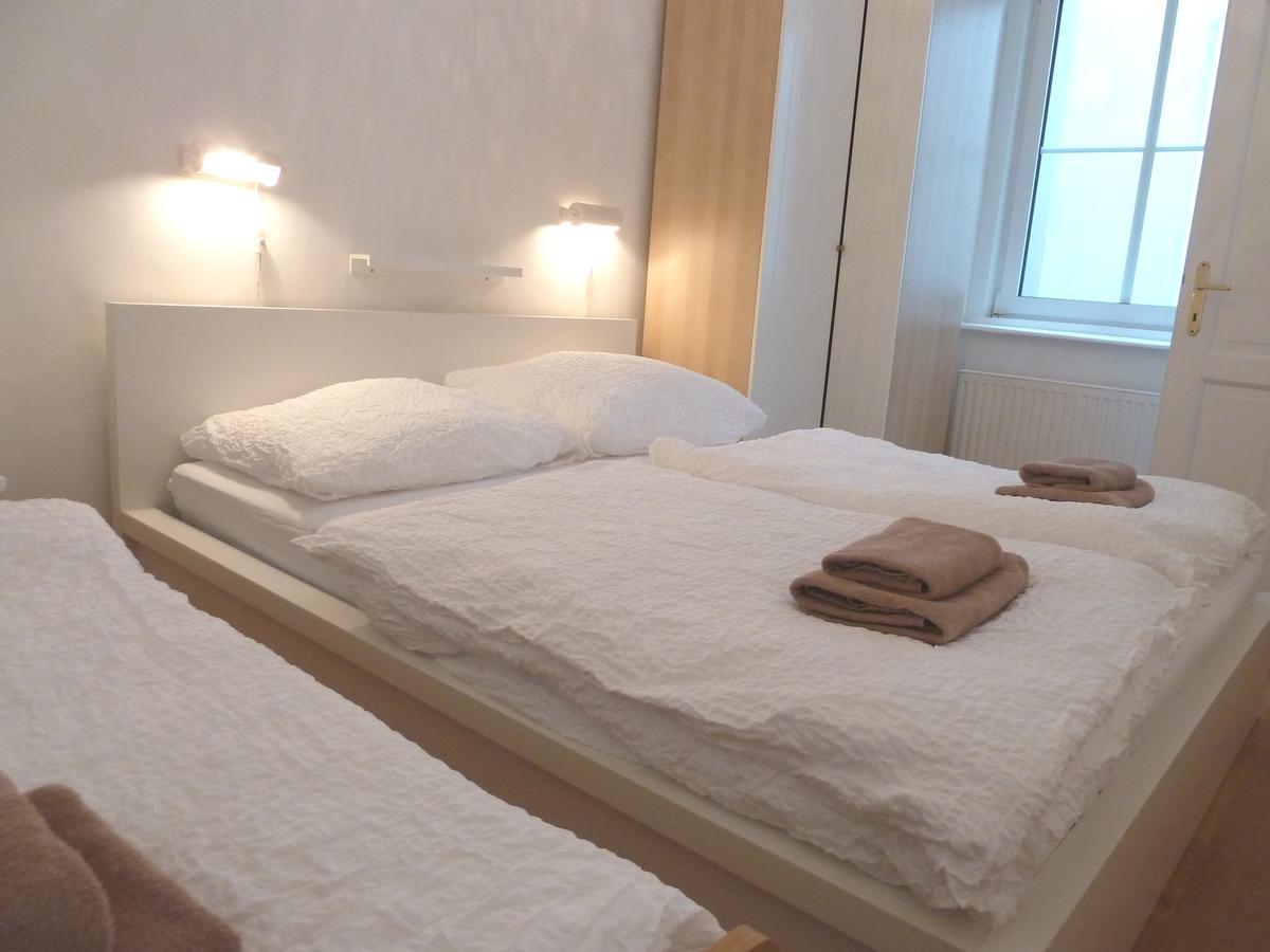 וינה Sobieski District-1 Ring Apartments מראה חיצוני תמונה